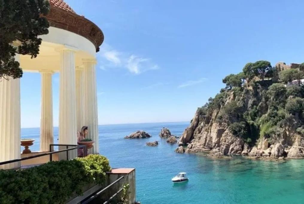 Alegre Apto Con Piscina, A 300M De La Playa. Blanes Bagian luar foto